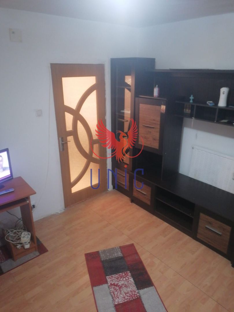 Garsoniera la parter - Lapus - Poză 7