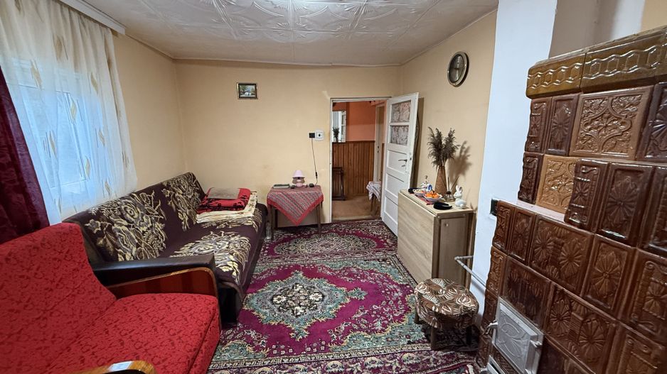 Casa 5 camere, foișor , garaj și teren 800mp cu toate utilitățile! - Poză 5