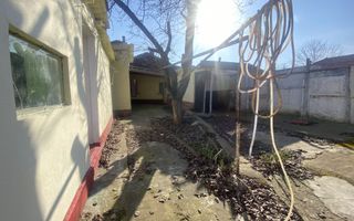 Murfatlar (COD 07)Casă bătrânească locuibilă cu teren de 300 mp - Poză 8