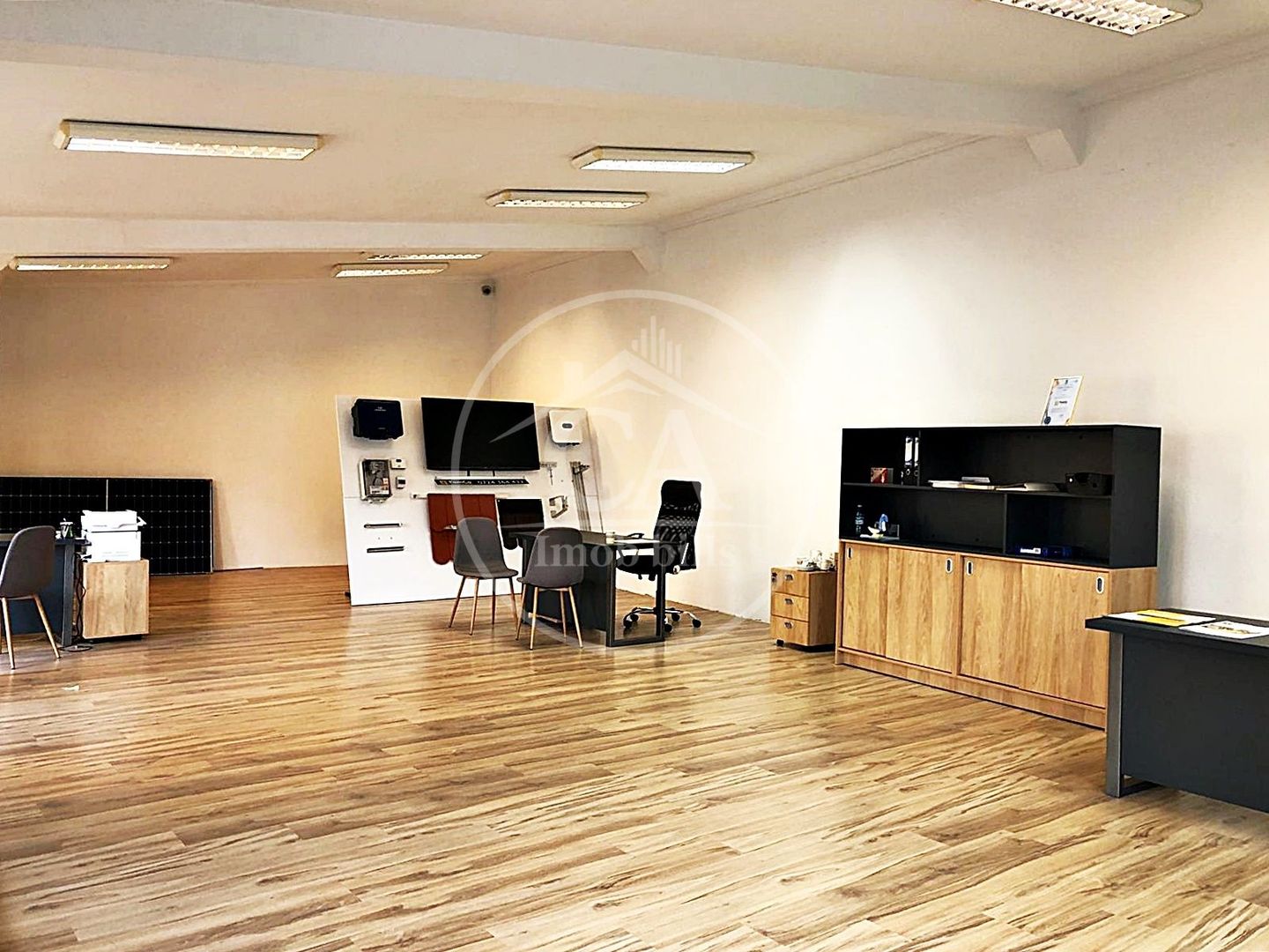 Spatiu comercial de inchiriat in zona Decebal, Oradea - Poză 2