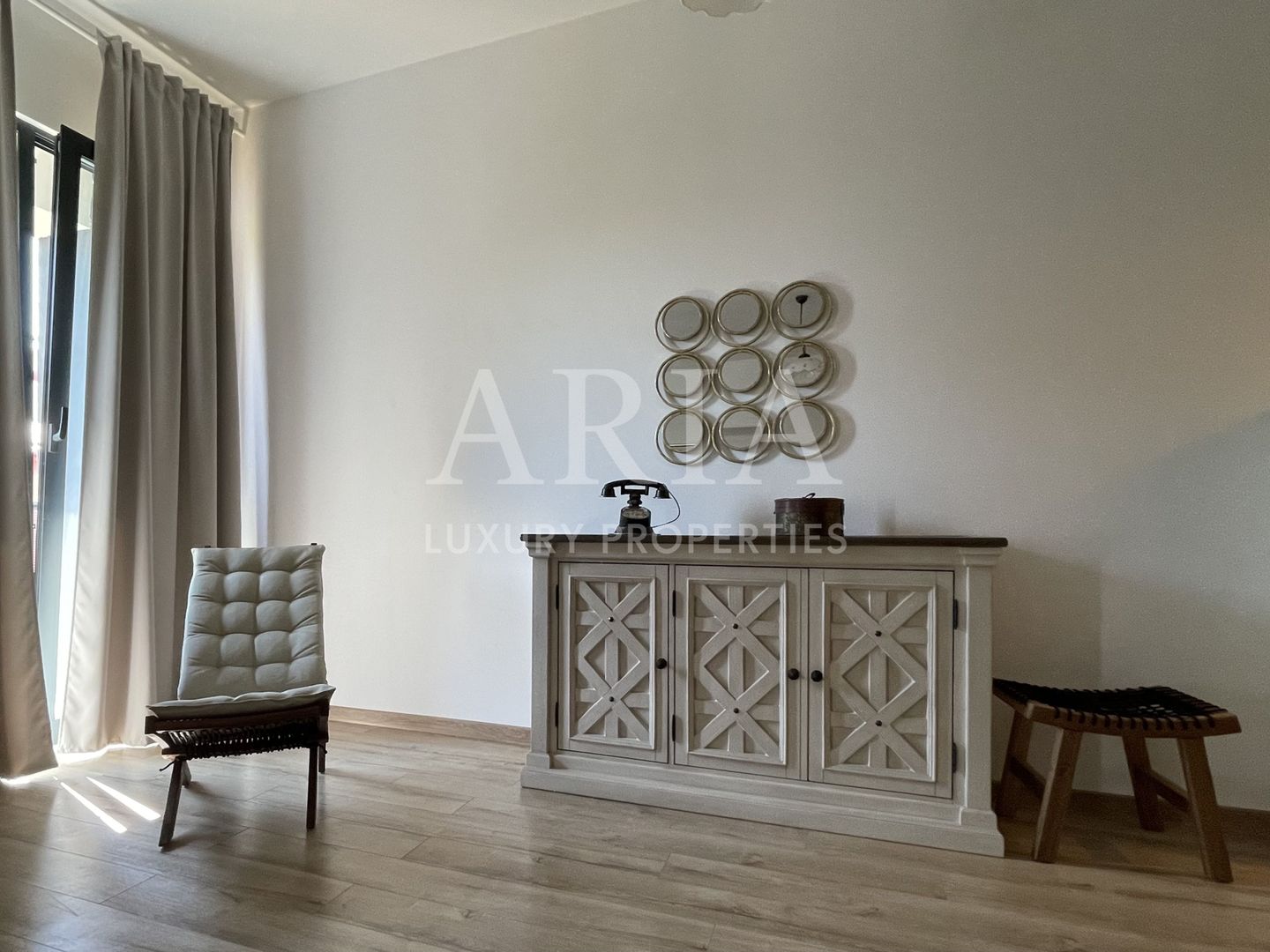 IANCU 75 - 3 CAMERE - NOU LUX - GARAJ - Poză 6