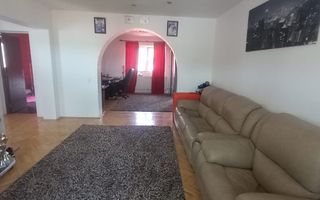 Casă cu garaj, panouri solare și încărcare auto electrică- Zalău - Poză 2