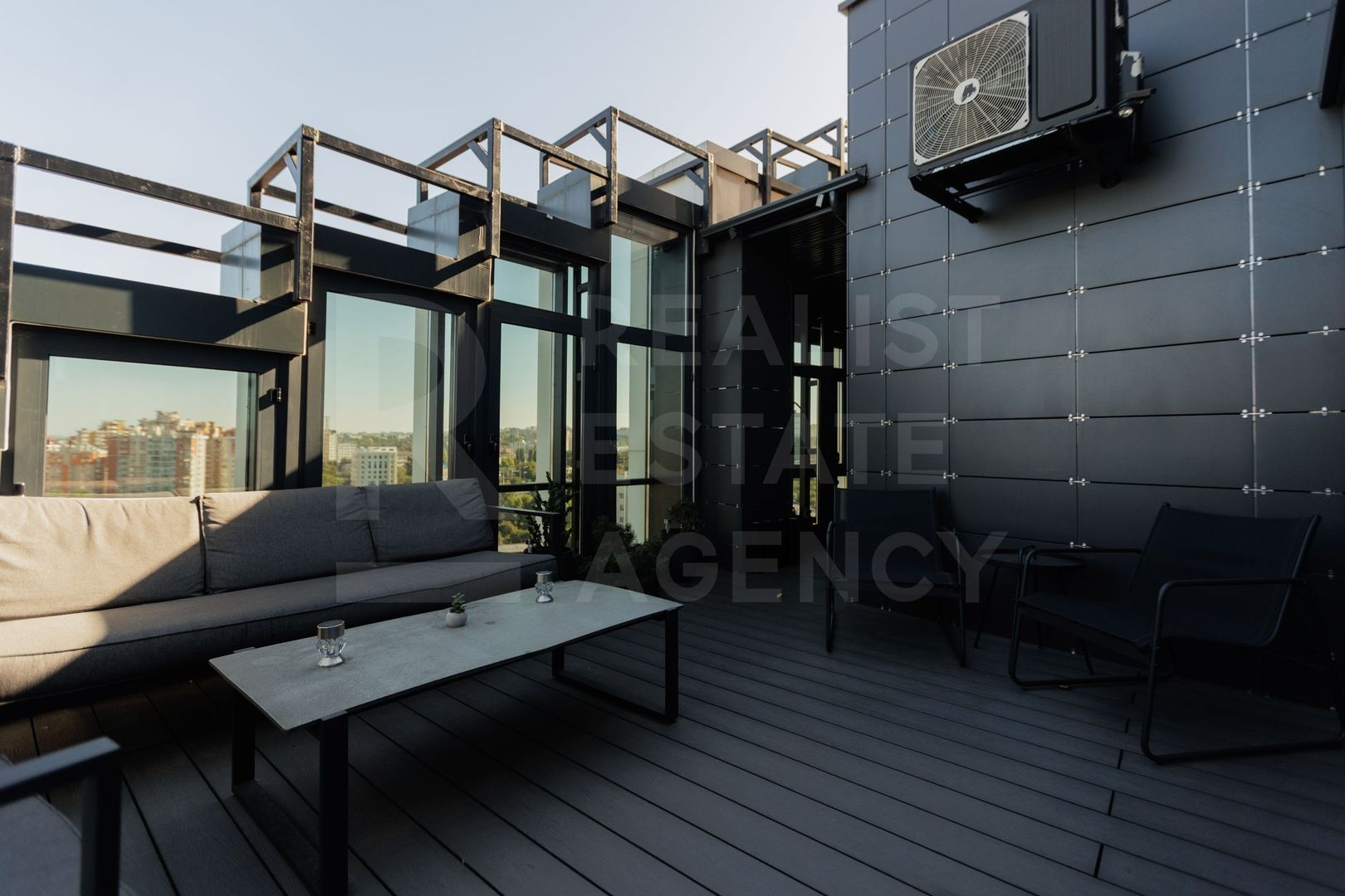 Chirie, penthouse, 3 camere, strada Ciuflea, Centru - Poză 20