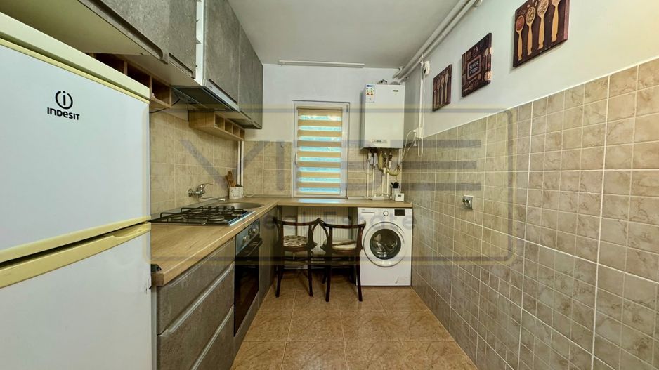 Apartament 2 dormitoare decomandate+living Podu Ros - Cantemir - Poză 15