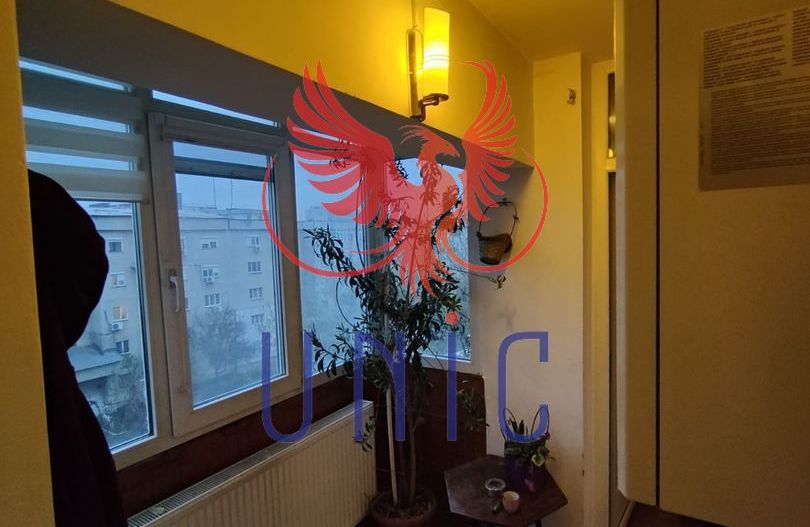 3 decomandate 1 Mai - Poză 9