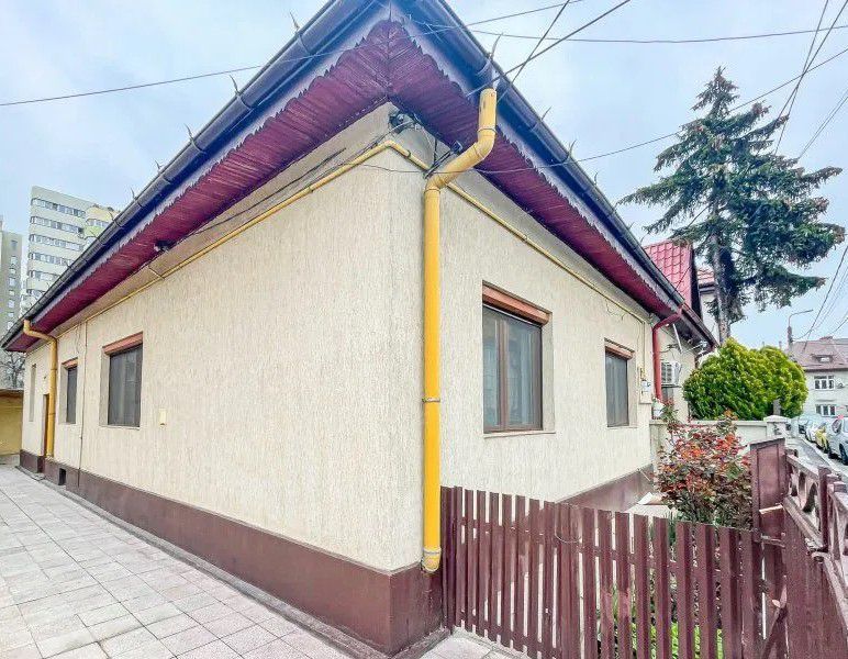 Inchiriere casa cu curte - zona Iancului - Vatra Luminoasa - Poză 1