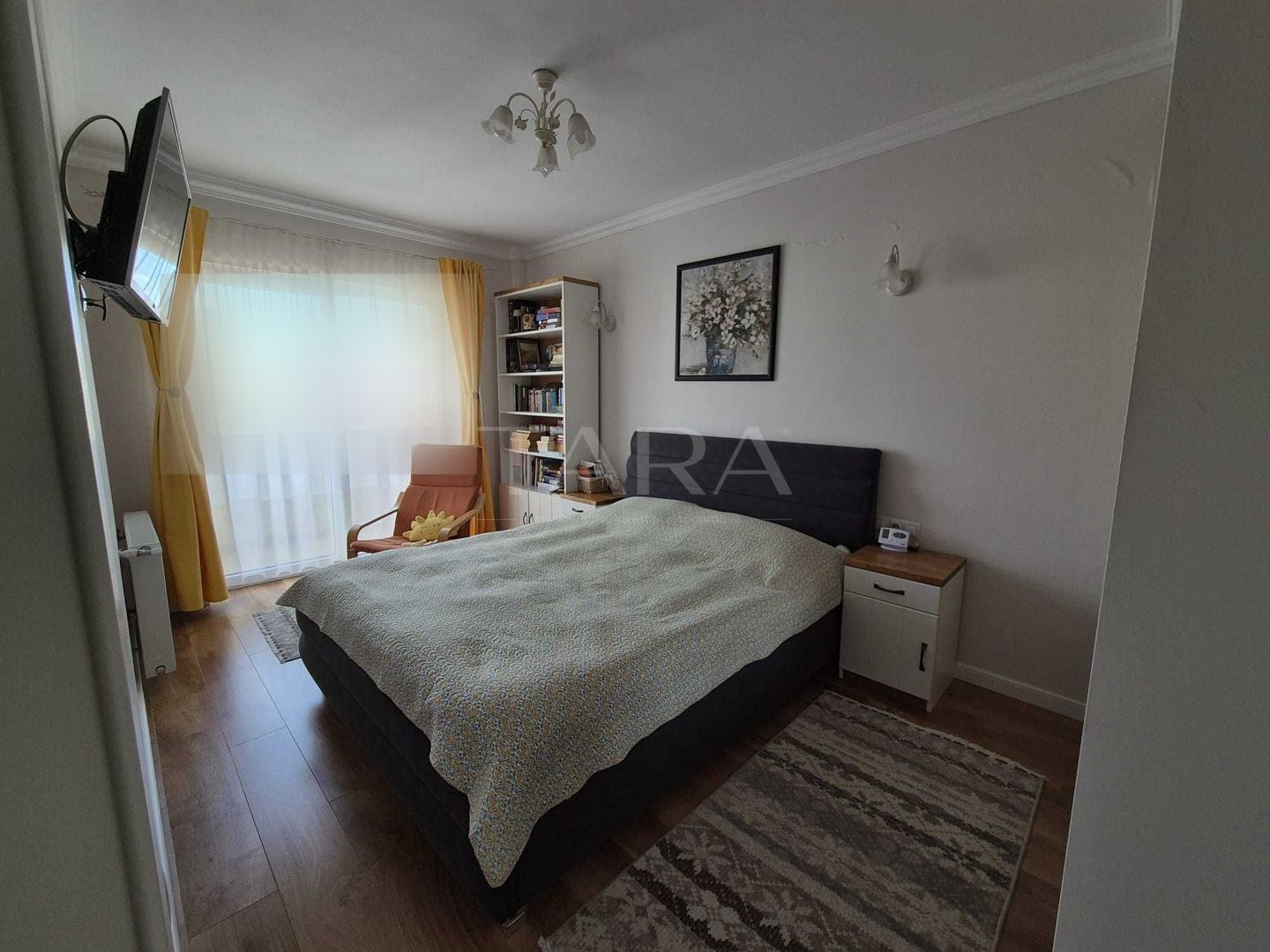 Apartament cu 3 camere, balcon de 12 mp și parcare – Floresti. - Poză 7