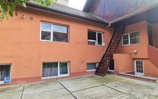 Casa individuala cu 2 apartamente, 6 camere,teren 403 mp,ASTRA. - Poză 1