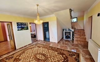 Casa 6 camere, 538 mp teren, Cetate. Pretabila pentru birouri - Poză 4