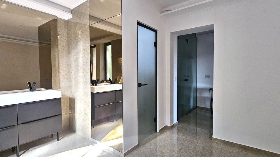 Birouri & Coworking de închiriat | Centrul Vechi Brașov | 0% Comision - Poză 8