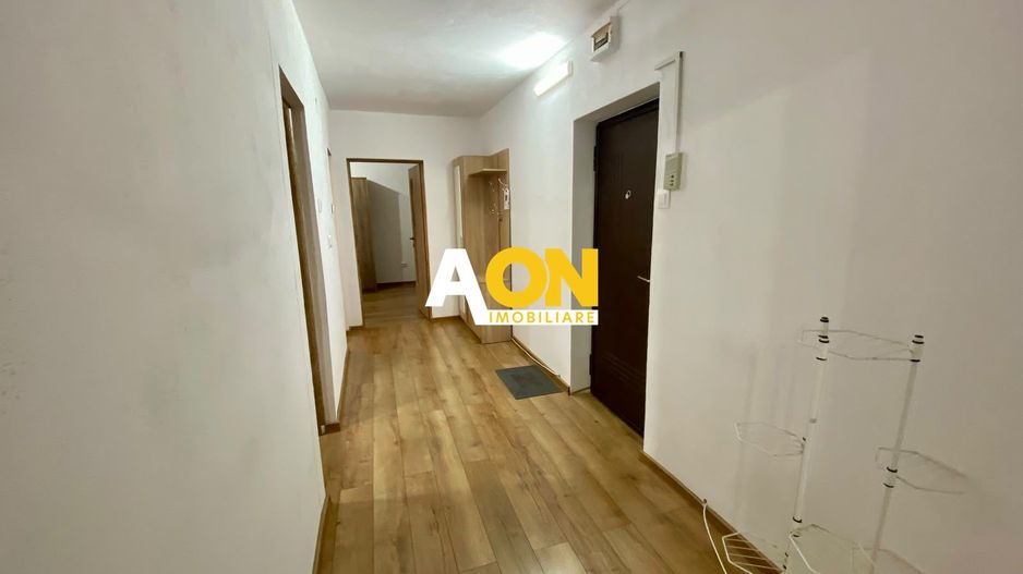 Apartament 2 Camere, Cetate, Complet Renovat - Poză 8