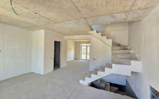 Vânzare, townhouse, 3 nivele, 4 camere, str. Ciocârliei, Telecentru - Poză 5