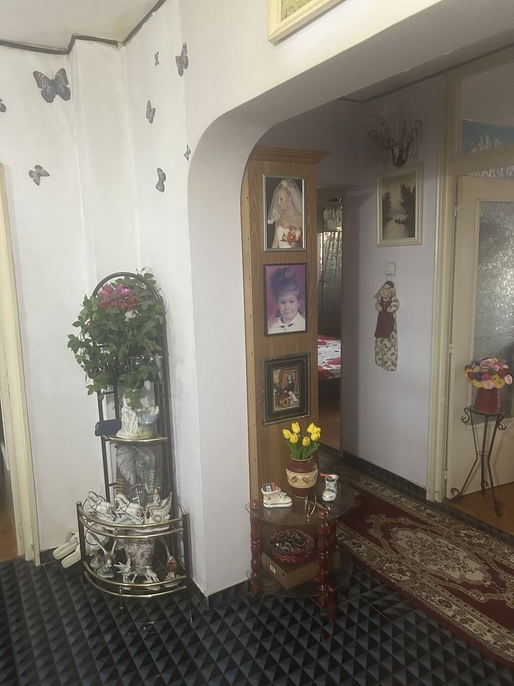 Vanzare Apartament 4 Camere intre Vitan Mall/ Nerva Traian/ Metrou Mihai Bravu - Poză 2