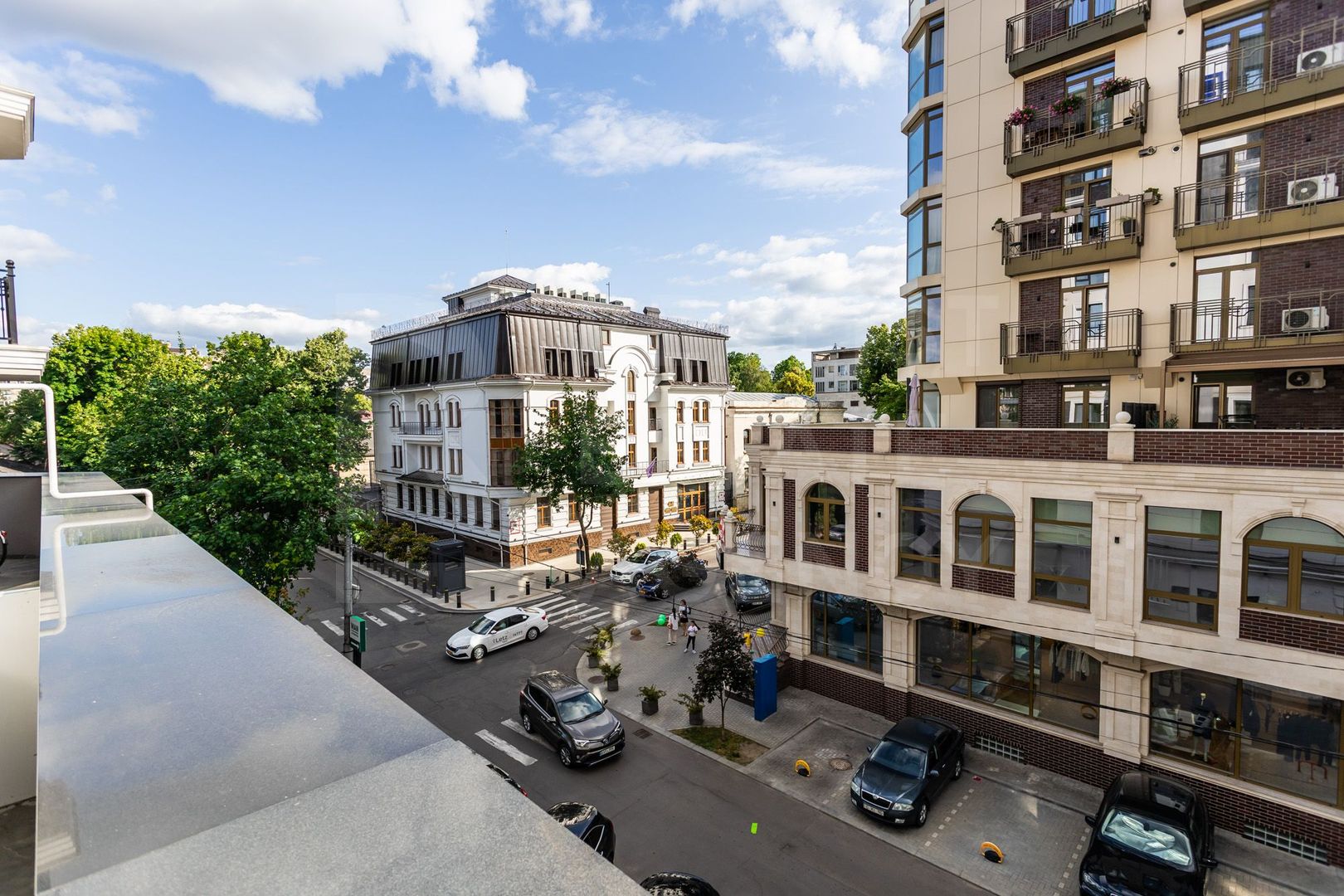 Chirie, apartament, 2 camere, str. Petru Movilă, sectorul Centru - Poză 22