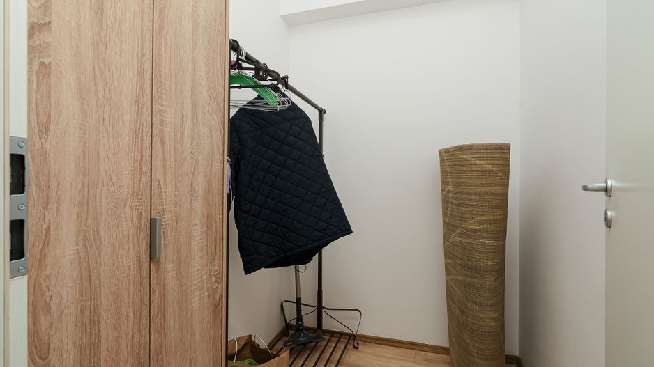 Garsoniera de inchiriat, zona Piata Alba Iulia - Arogant - planul doi - Poză 13