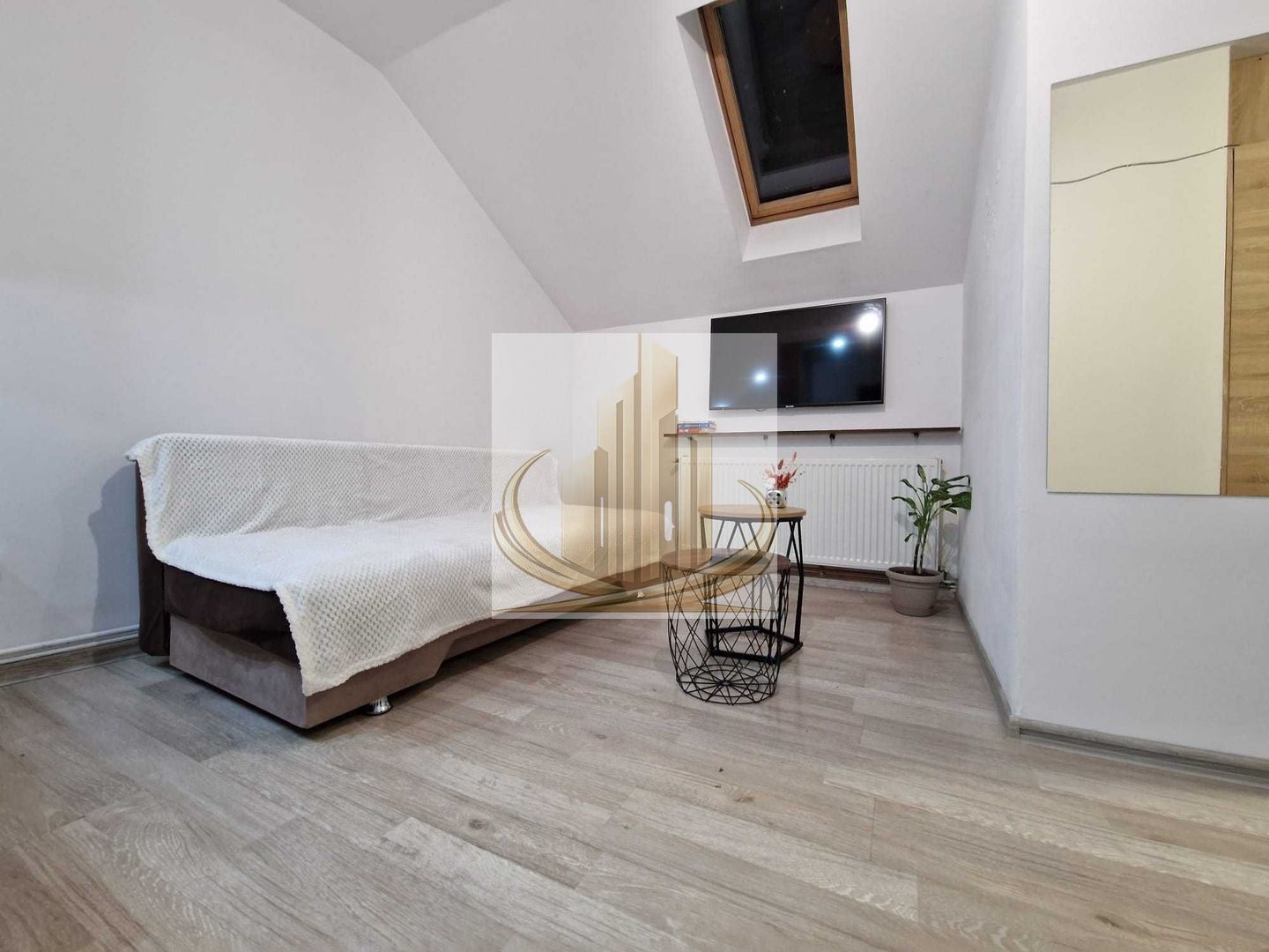🏡Apartament 2 camere zona Modern - Poză 1