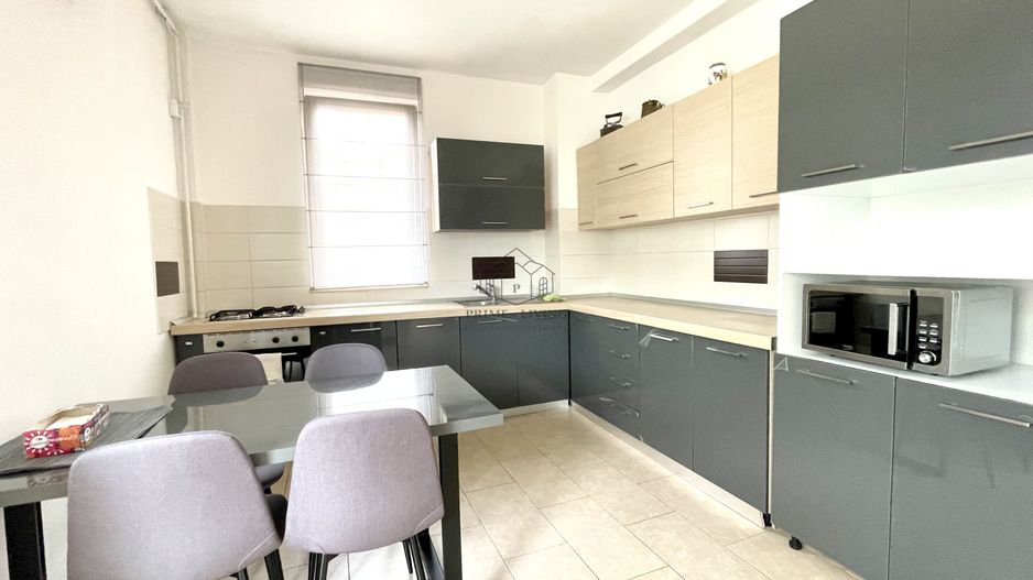 PENTHOUSE SUPERB CU 4 CAMERE LA INCHIRIERE LANGA PARCUL HERATSRAU - Poză 2