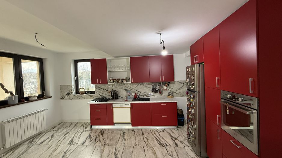 Vila Delux P+1 cu terasă și garaj + teren intravilan 783mp - Poză 11