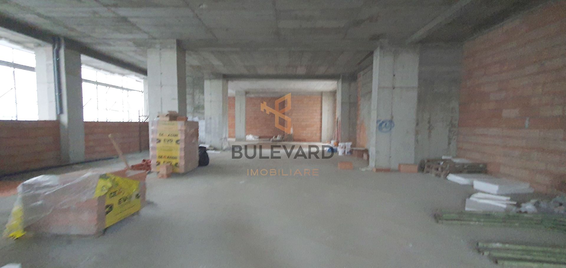 Spatiu comercial cu vad comercial auto, zona strazii Fabricii! - Poză 2
