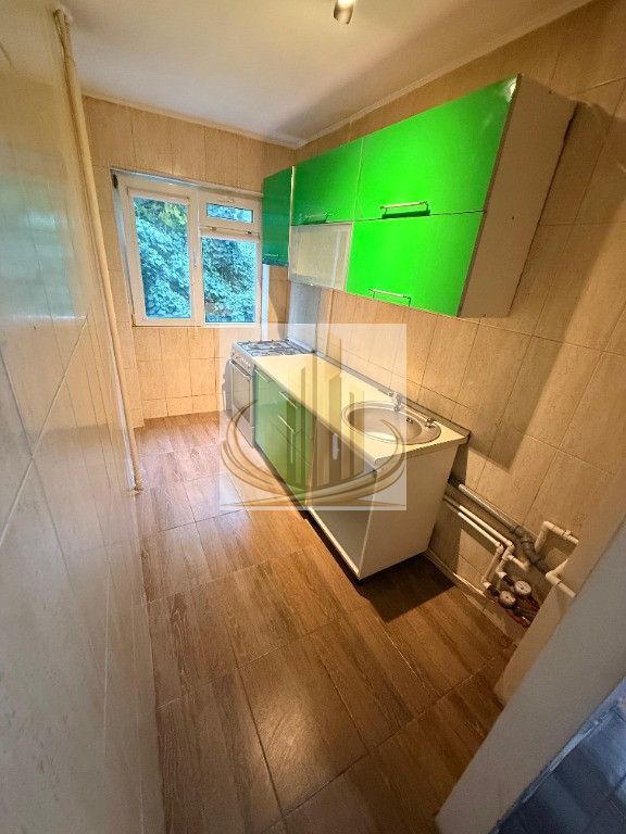 Apartament 3 camere | Etaj 3 | Confort 2 | Semi-decomandat | - Poză 4