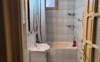 Apartament cu 3 camere de vânzare. Gheorgheni, zona Hotel Royal. - Poză 8