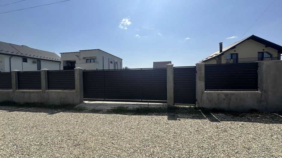 Teren imprejmuit + gard intre case zona Magic Trivale - Poză 2