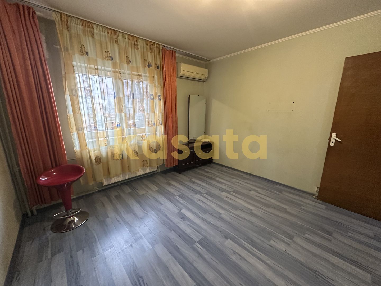 Apartament 4 Camere | Moinești | Metrou Gorjului | 3 Băi - Poză 6
