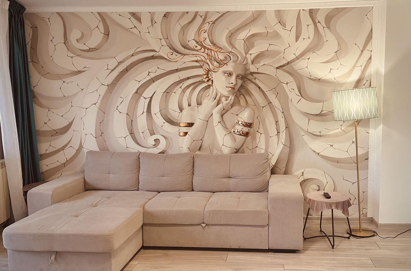 Apartament de vanzare 3 camere Sfânta Vineri- Tribunal - Poză 1