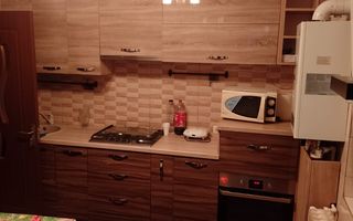 Apartament 2 camere mobilat, aproape de Mega Mall și metrou - Poză 8