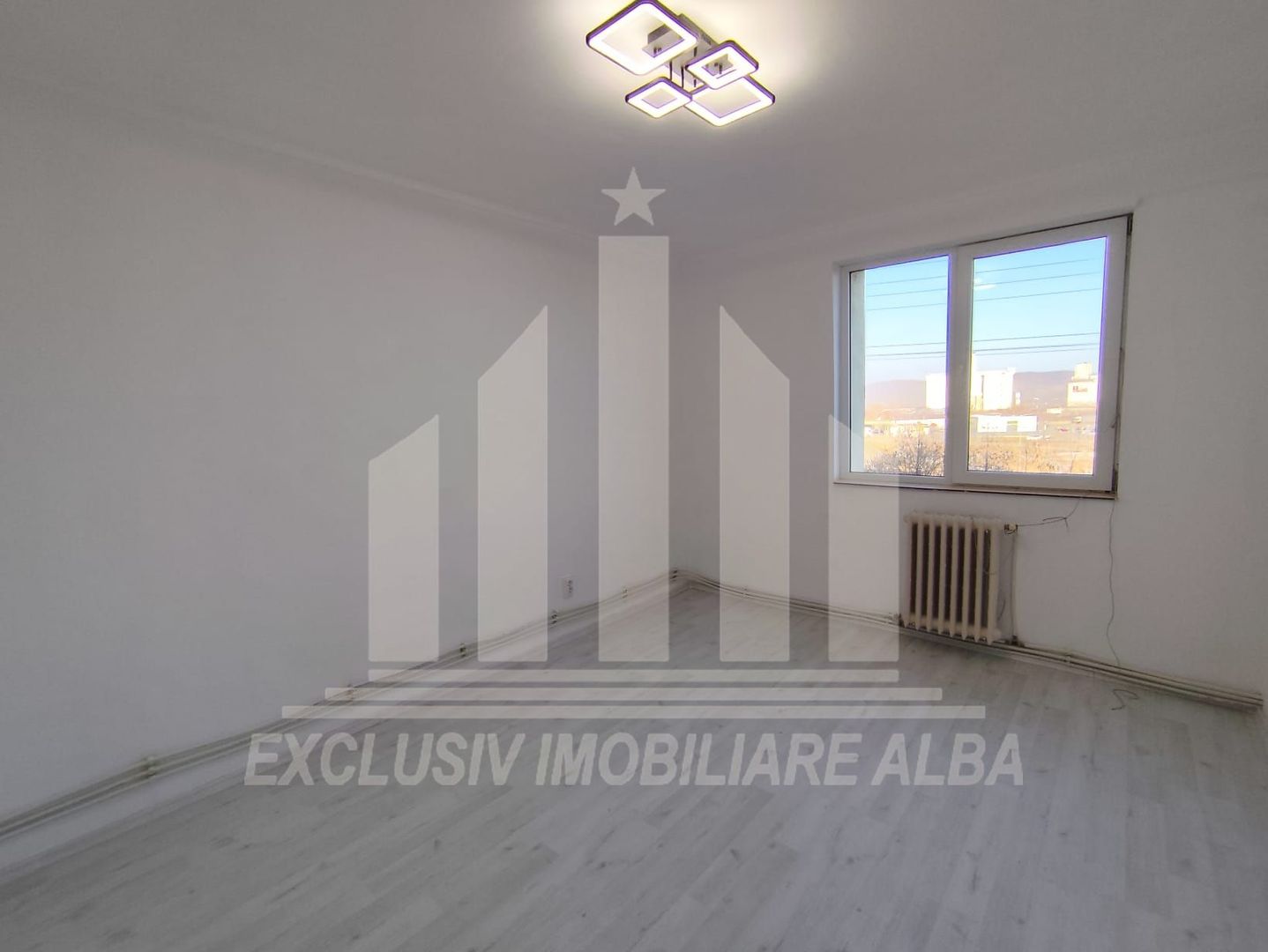 Apartament cu 2 camere decomandate, Ampoi 1 - Poză 3