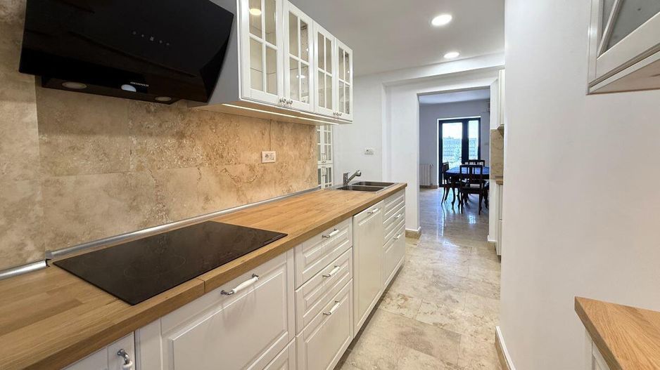 Polona - Duplex 256 mpu, 6 camere, etaje 6+7, panorama, terase 52 mp - Poză 26