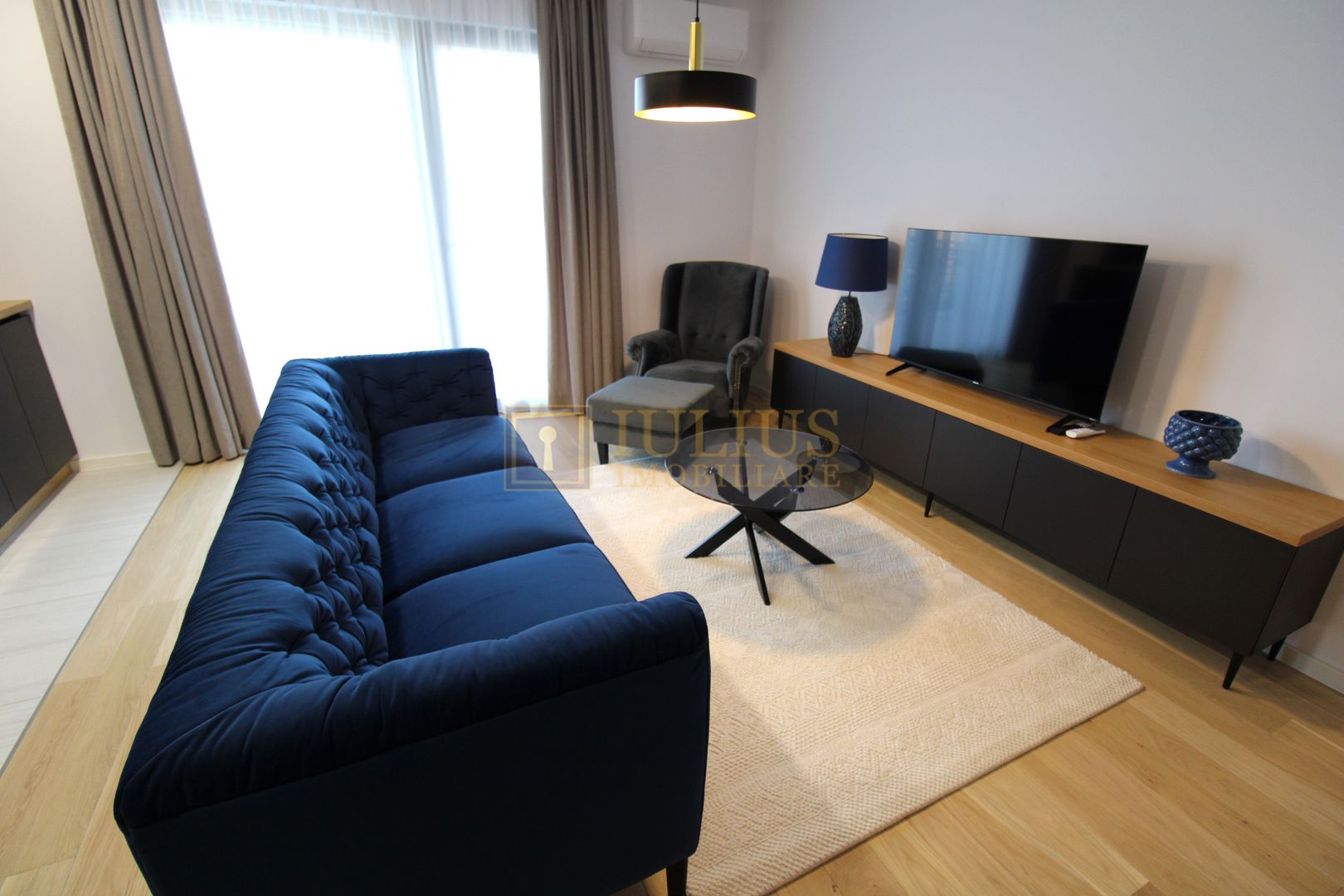 Mobilat deosebit, parcare subterana; Circumvalatiuni - Poză 6