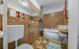Apartament cu 2 dormitoare și garaj subteran zona Centrală Floresti. - Poză 8