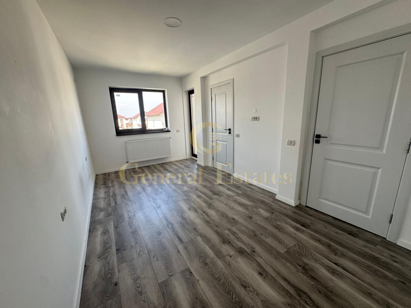 Chirie Casă tip duplex  4 camere - Poză 6