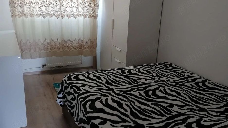 vand aparatment 3 camere, bucatarie si doua bai. 51 mp langa piata Doina - Poză 1