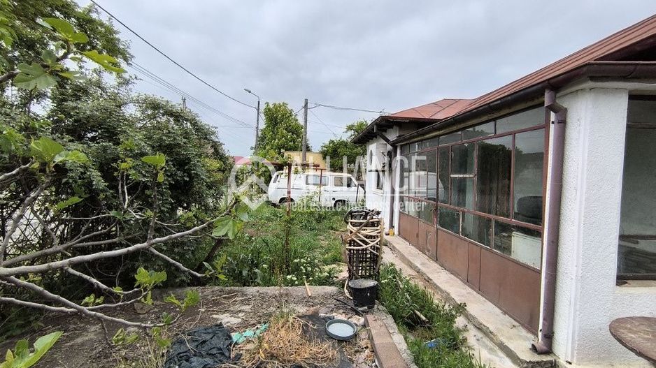 EFORIE NORD (COD03) - Casa din caramida si teren generos ! - Poză 4