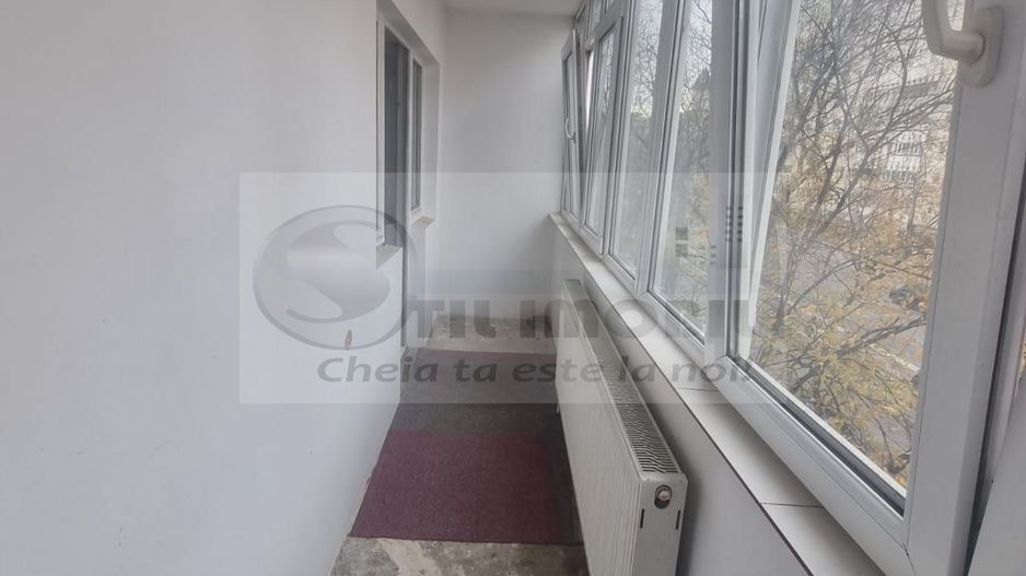 Apartament cu 3 camere, decomandat, 58.32 mp, etaj 2/4 - Dacia - Poză 6