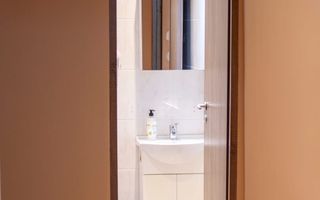 Apartament 4 camere+2 bai foarte aproapte de Spitalul Judetean - Poză 14