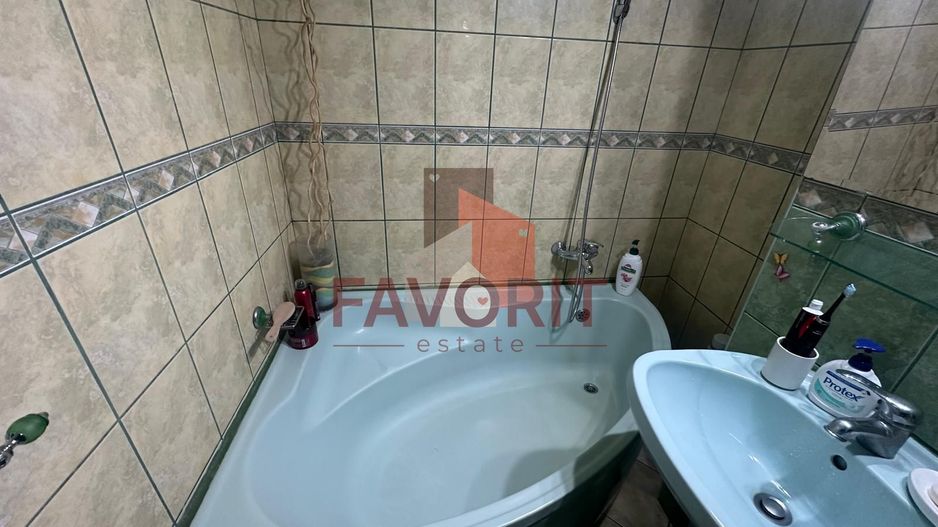 3 camere | etaj 2 | mobilat si utilat | 2 bai | 2 balcoane | zona excelenta | - Poză 13