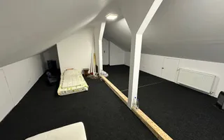 Cladire pretabila spațiu birouri/ clinica - Poză 30