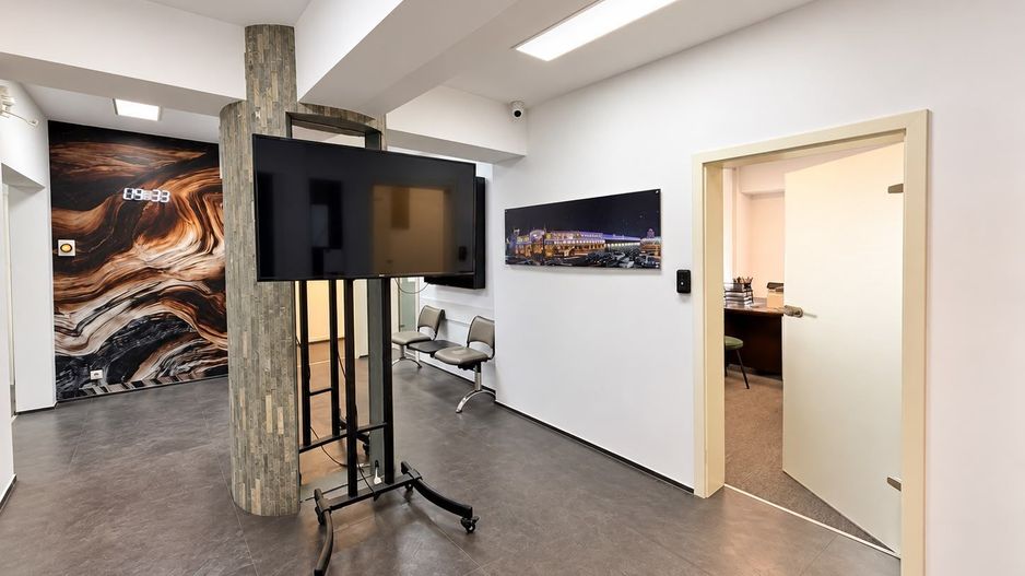 Spatiu comercial / birouri  - 230 mp |  Parcare privata - Poză 2