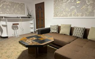 Apartament la casa, cochet intr-o zona foarte linistita, centrala - Poză 1