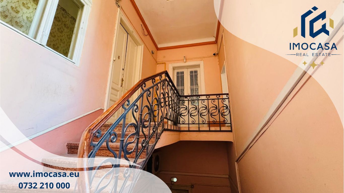 De vânzare Apartament, farmec istoric în Piața Mică Arad clădire 1920 - Poză 2