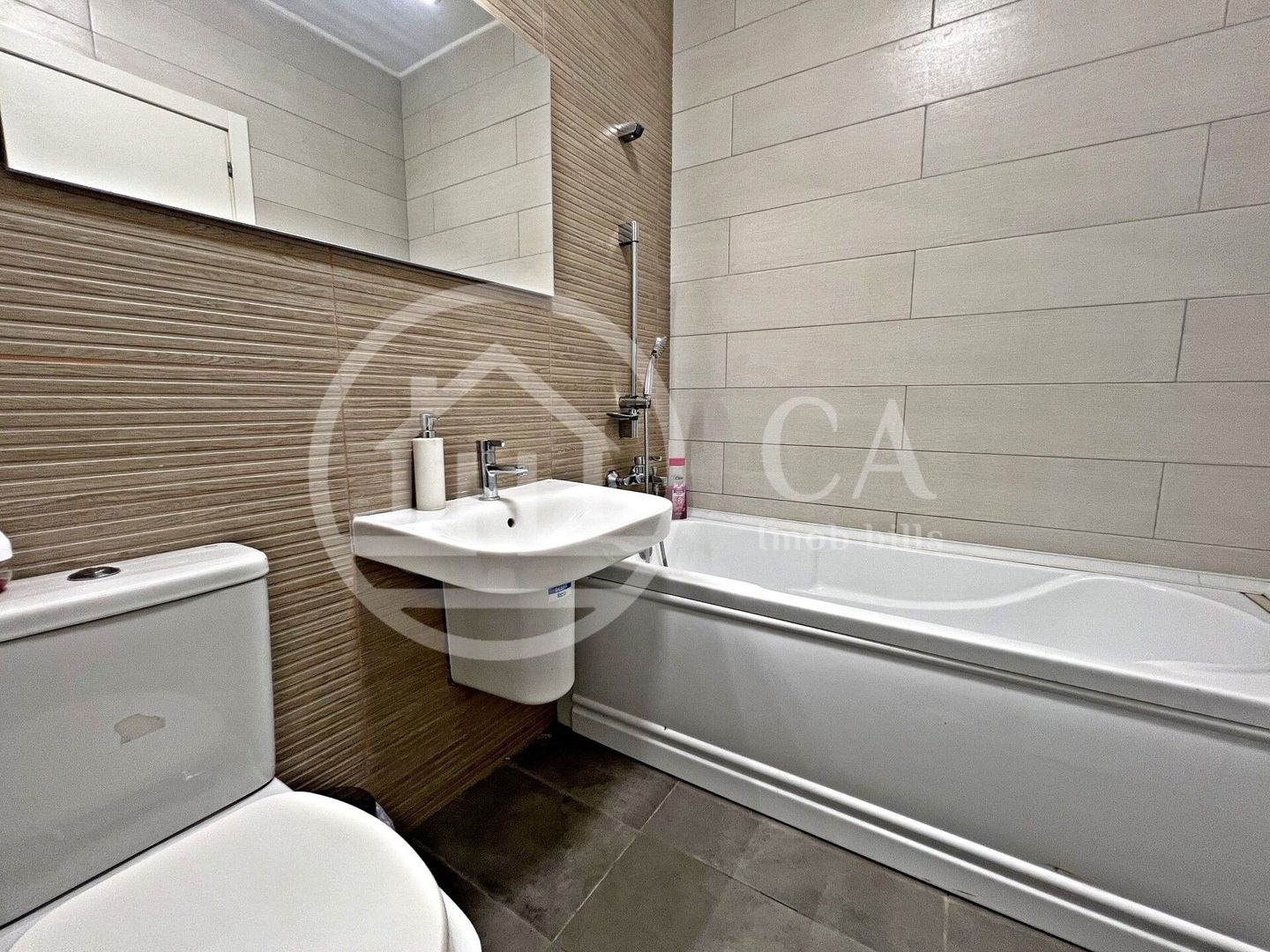 Apartament cu 2 camere de inchiriat in Prima Onestilor, Oradea - Poză 5