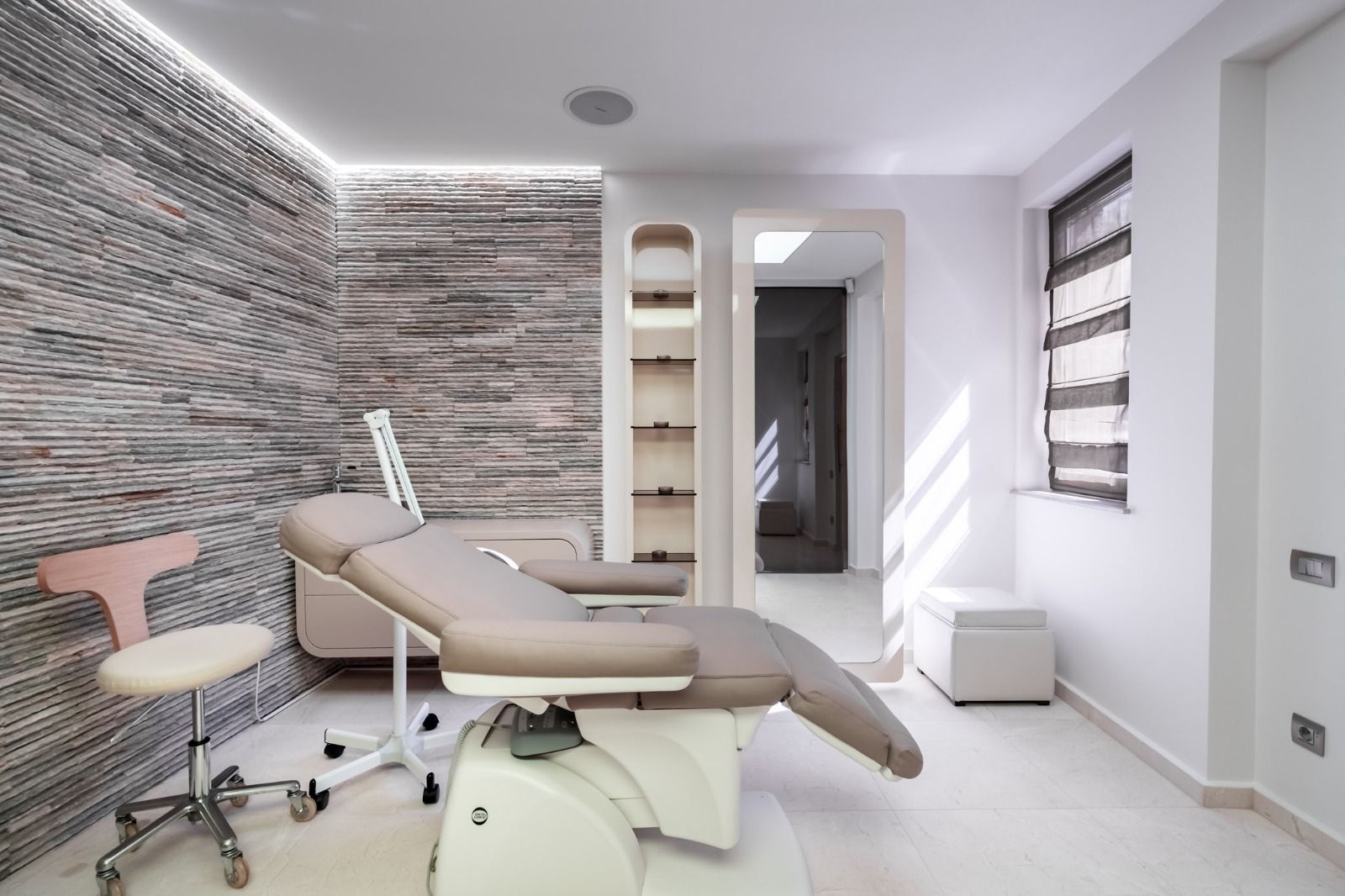Vilă design spectaculos 120mp 8 parcări Resedinta sau Office - Poză 23