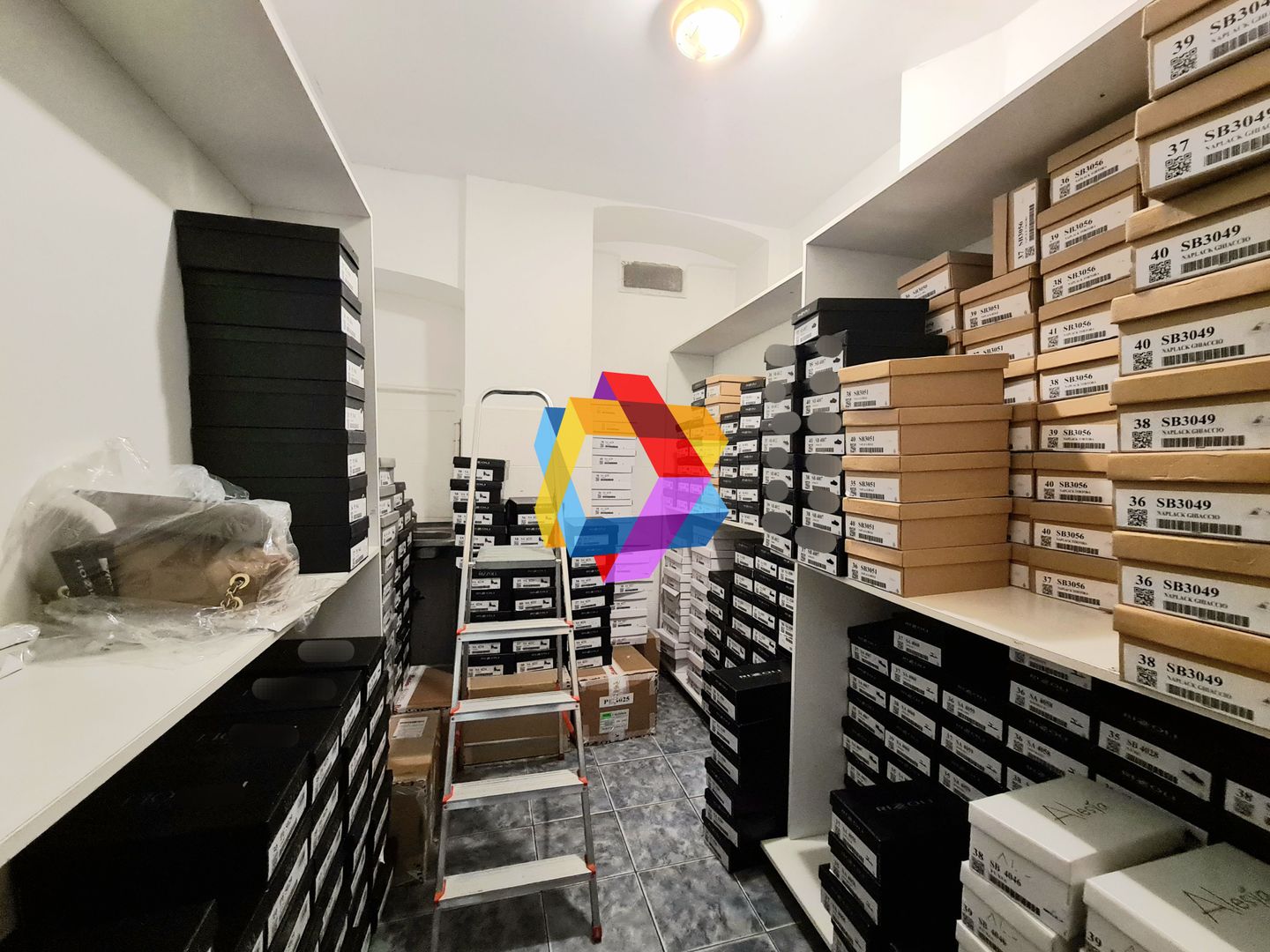 Spatiu comercial de închiriat Brasov - 100 mp # spatii-comerciale-brasov.ro - Poză 6