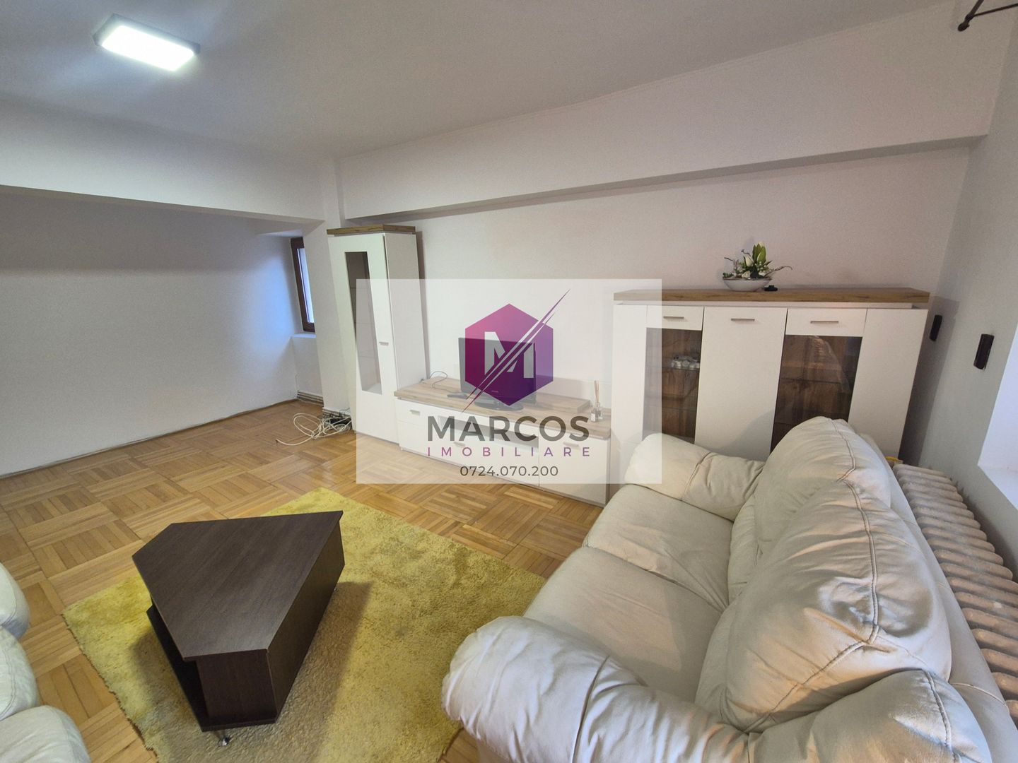 Inchiriez apartament 2 camere - Centru - Poză 4