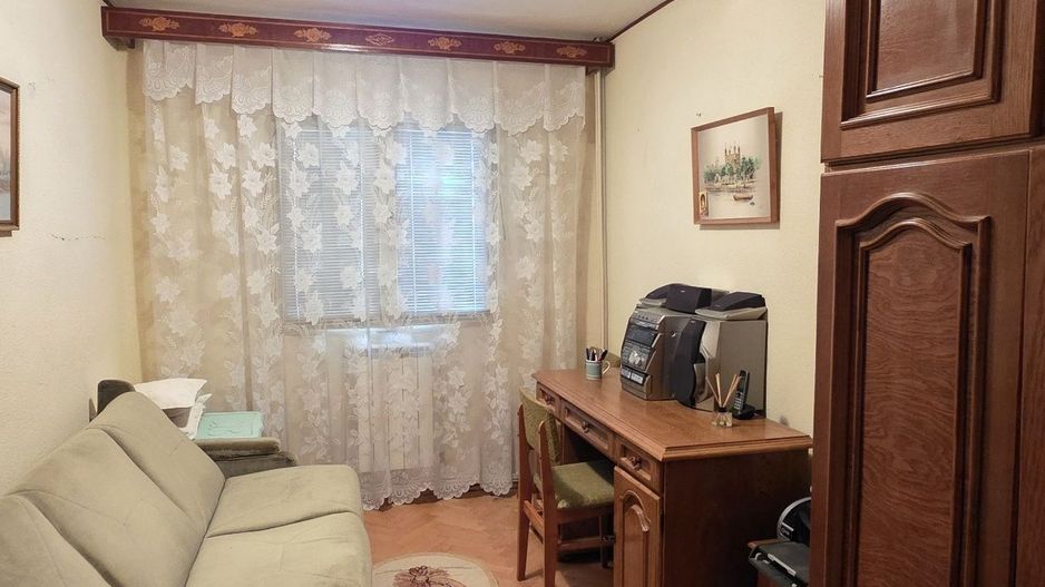 Apartament cu 3 camere, etaj 7, mobilat si utilat, VASLUI - zona GARA; - Poză 5