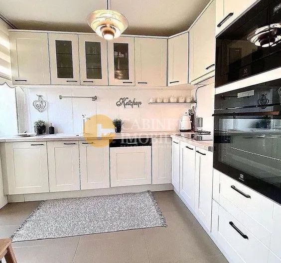 Casa individuala 4 Camere - la Asfalt - Poză 3