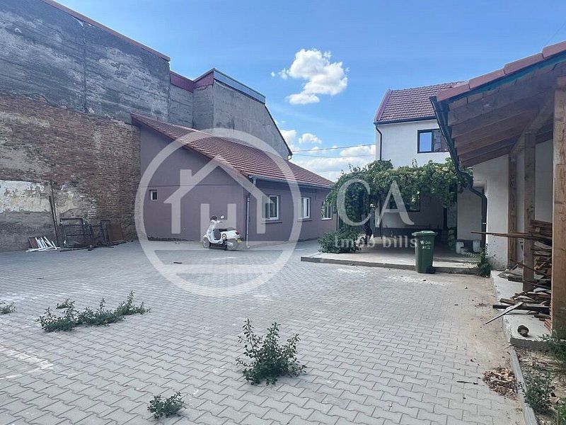 Casa cu 6 camere de inchiriat zona centrala Oradea - Poză 2